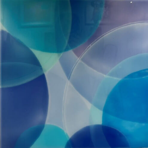 mansacoloursblue