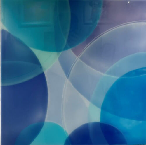 mansacoloursblue