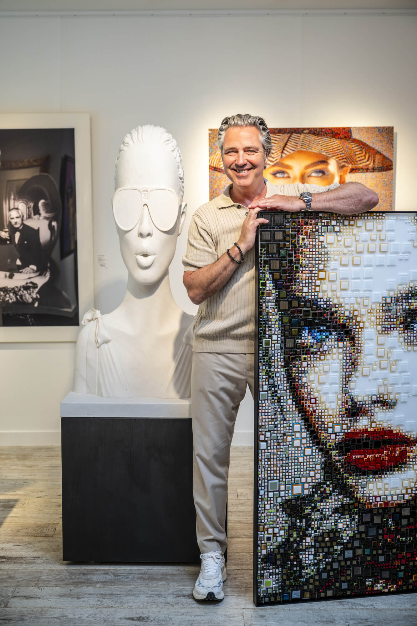 Arian van der Hoeven, de oprichter van Très Art Kunstgalerie Arian van der Hoeven, de oprichter van Très Art Kunstgalerie